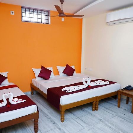 Ps Residency Hotel ปอนดิเชอรี ภายนอก รูปภาพ